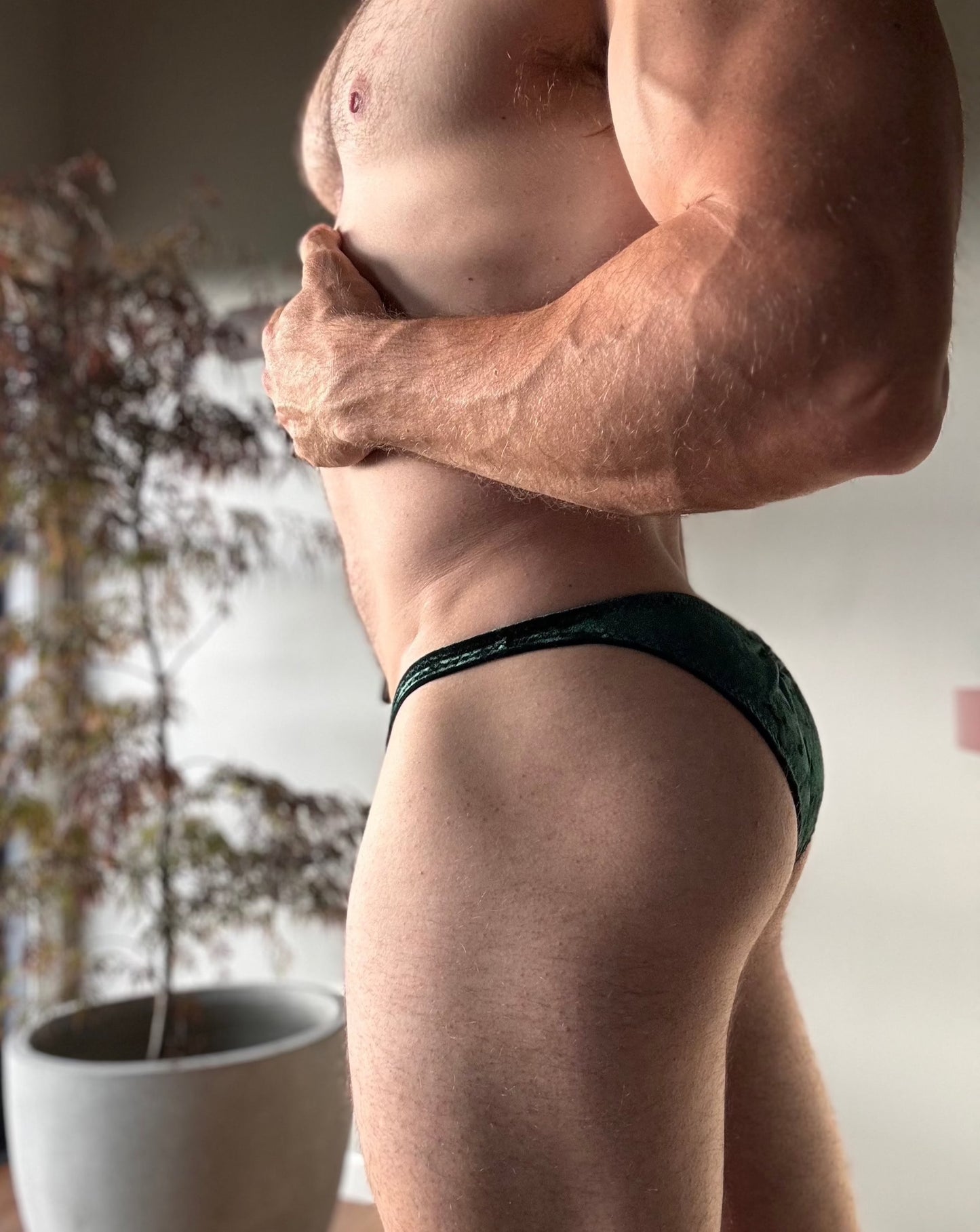 Bodybuilding posing trunks in Hunter Green Velvet